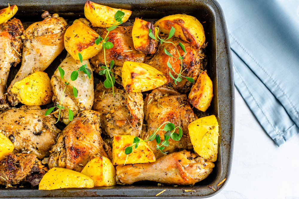 Effortless Eats: One-Pan Wonder - Irresistible Sheet Pan Chicken and ...